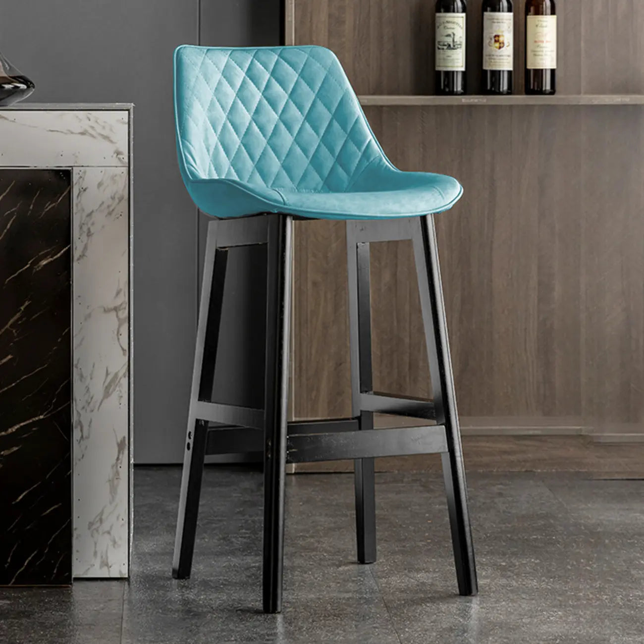 Tabourets de bar en similicuir style Mid-Century Modern avec pieds en bois