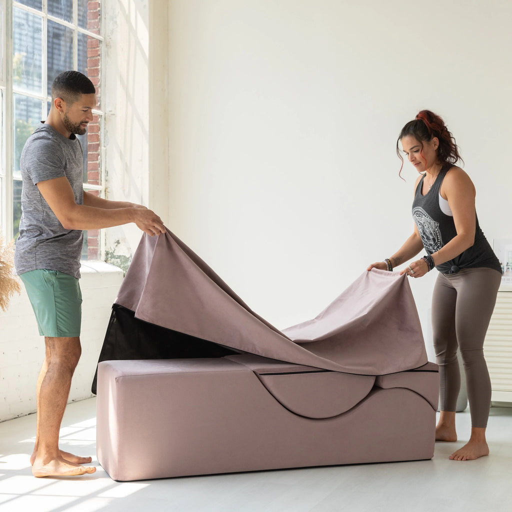 Avana Kami Chaise convertible / Yoga & Massage - Pouf 2 en 1 avec chaise longue de yoga pliable dissimulée, microvelours - N/A