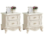 Table de chevet traditionnelle en bois blanc sculpté à 3 tiroirs