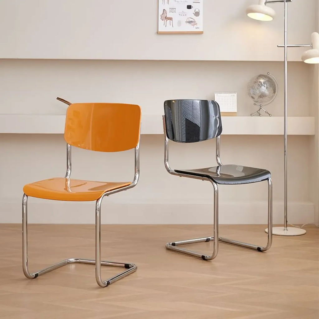 Chaise de salle à manger sans accoudoirs en métal simple, dossier plein jaune