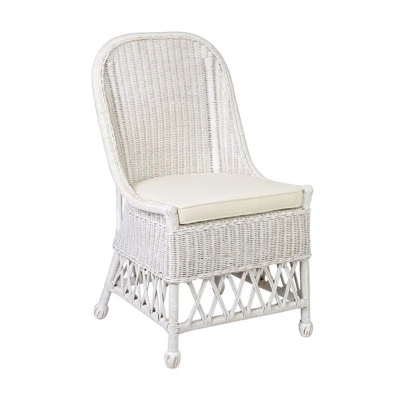 Chaise d'appoint de salle à manger en rotin naturel avec coussin, par East at Main