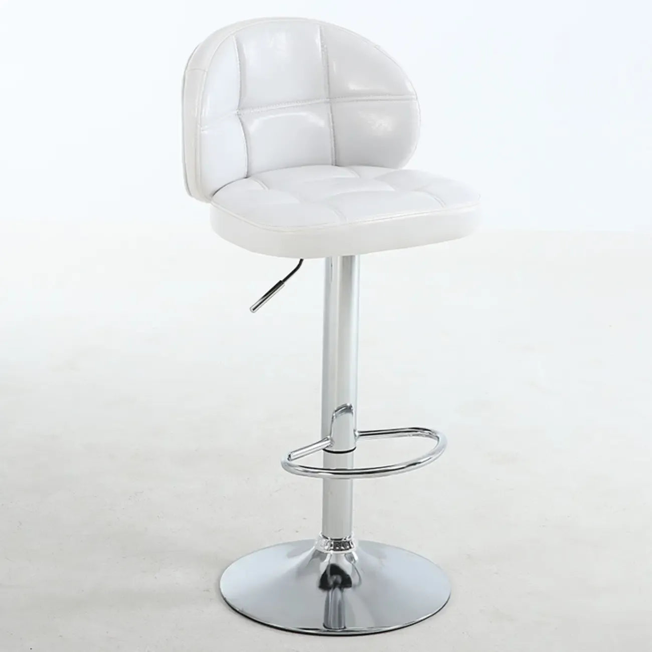 Tabouret de bar réglable pivotant en cuir contemporain