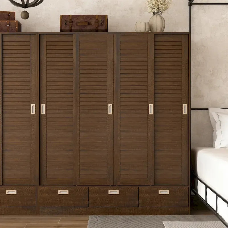 Garde-robe marron avec tiroirs, tringle à vêtements 4 portes coulissantes