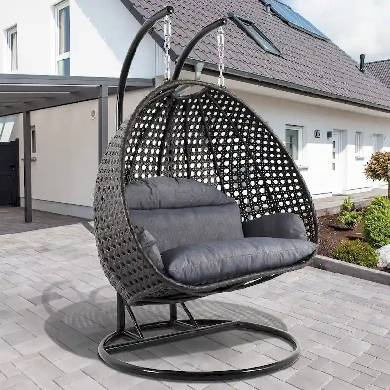 LeisureMod Fauteuil suspendu œuf 2 places avec support - Balançoire hamac de patio en rotin osier intérieur/extérieur avec coussins