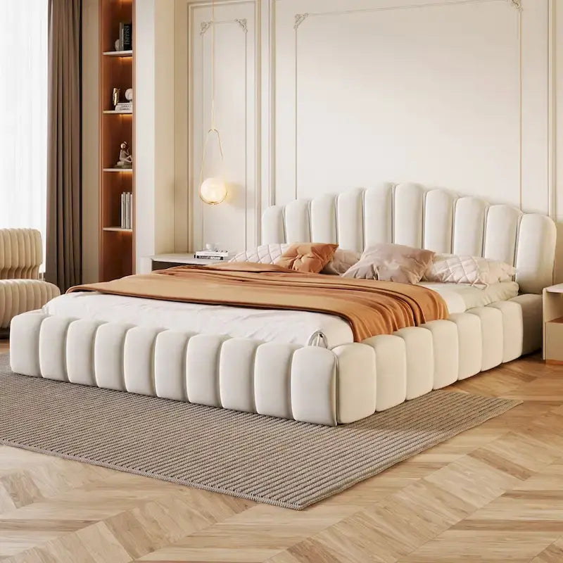Cadre de lit Queen en velours avec tête de lit en forme de coquille pour chambre à coucher, pas besoin de sommier tapissier, beige