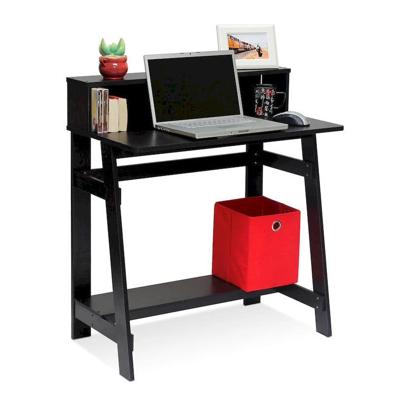 Un bureau d'ordinateur en A simple