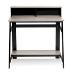 Un bureau d'ordinateur en A simple