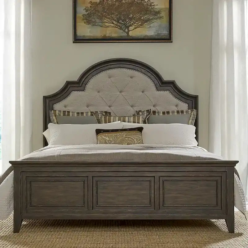 Lit rembourré marron selle, commode avec miroir et table de chevet Paradise Valley