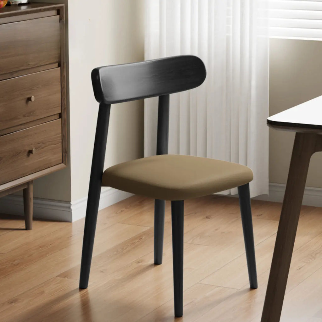 Chaise de salle à manger moderne en cuir sans accoudoirs avec dossier bas