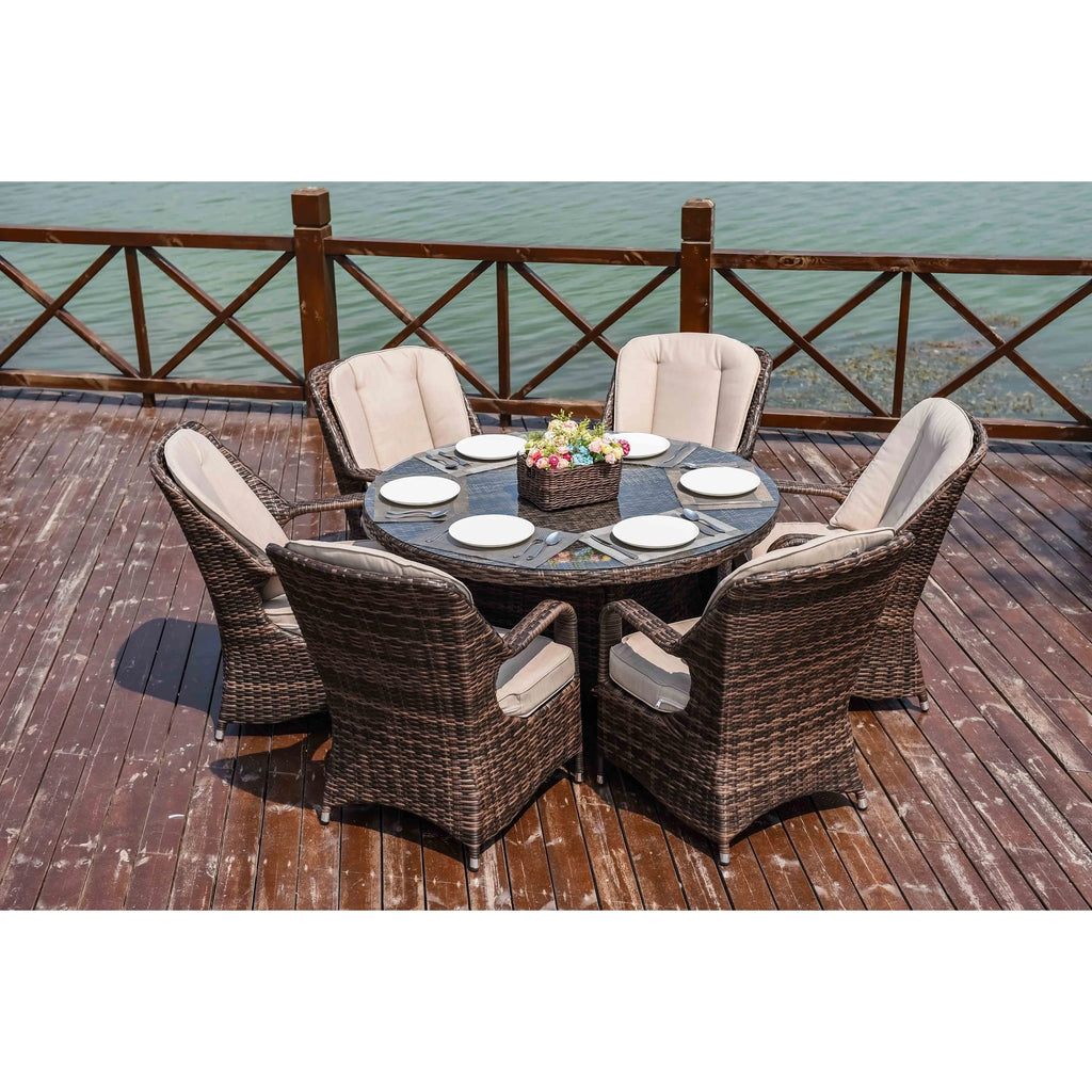 Ensemble de salle à manger rond 7 pièces en rotin tressé d'extérieur avec coussins de Moda Furnishings