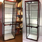 Vitrine contemporaine rectangulaire en verre noir