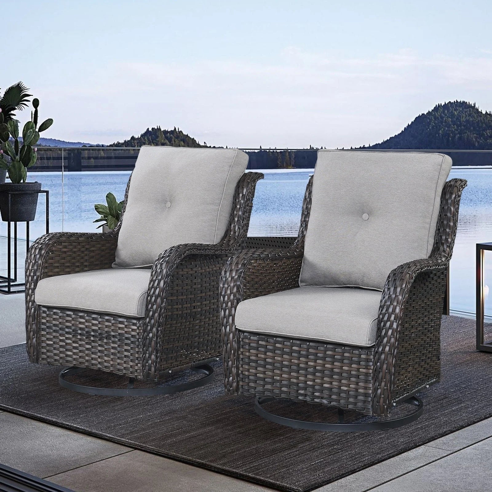 Chaises longues à bascule d'extérieur Gymojoy en osier avec base pivotante (lot de 2)