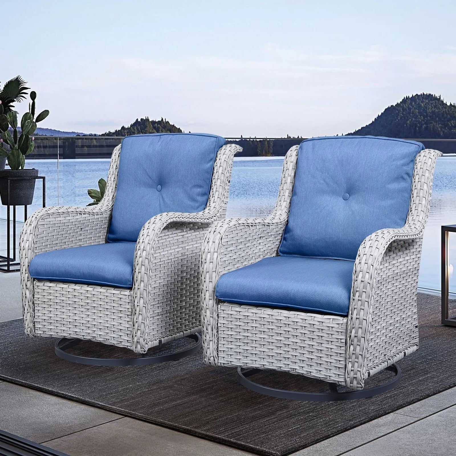 Chaises longues à bascule d'extérieur Gymojoy en osier avec base pivotante (lot de 2)