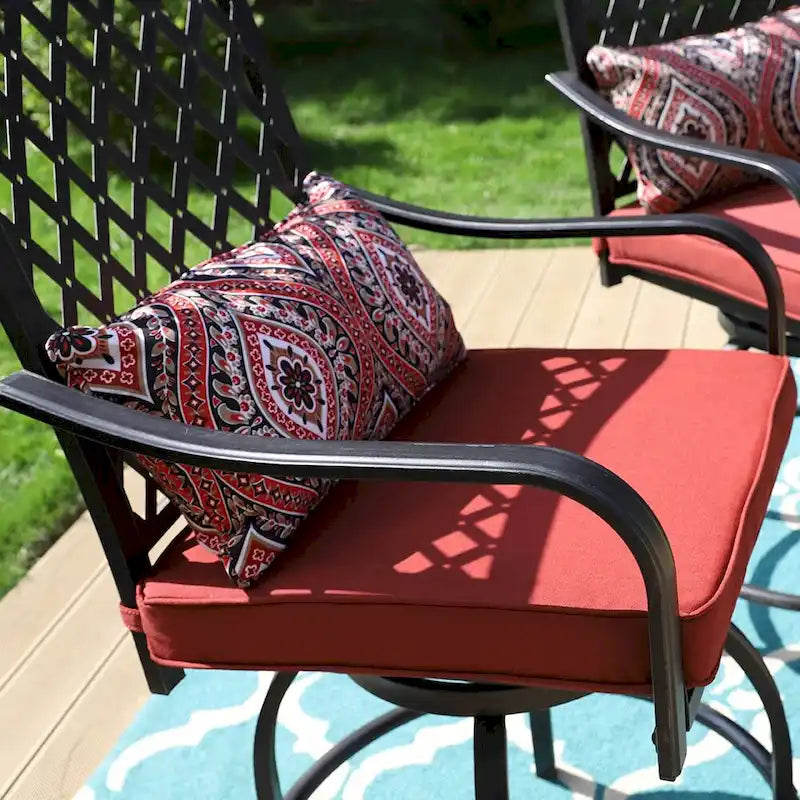Ensemble de 4 chaises de bar de patio pivotantes en métal avec coussins pour l'extérieur